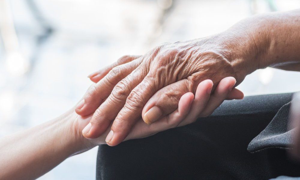 Welfare, M5S: completare riforma centri impiego e trovare risorse per legge Caregiver