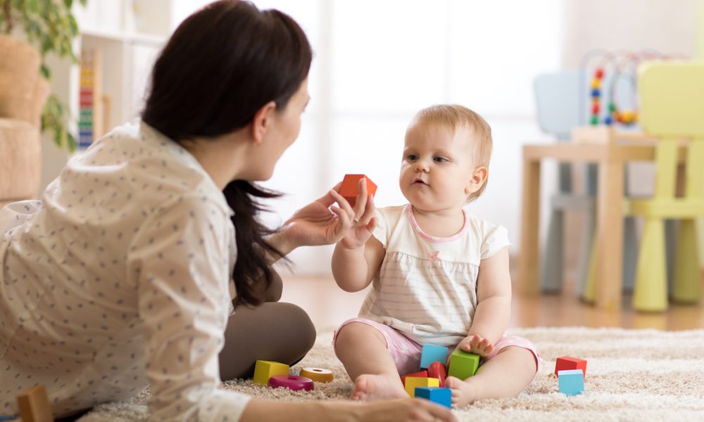 Dl Covid, M5S: ok a nostro emendamento per bonus baby sitting a tutte le categorie sanitarie, socio-sanitarie e gli assistenti sociali