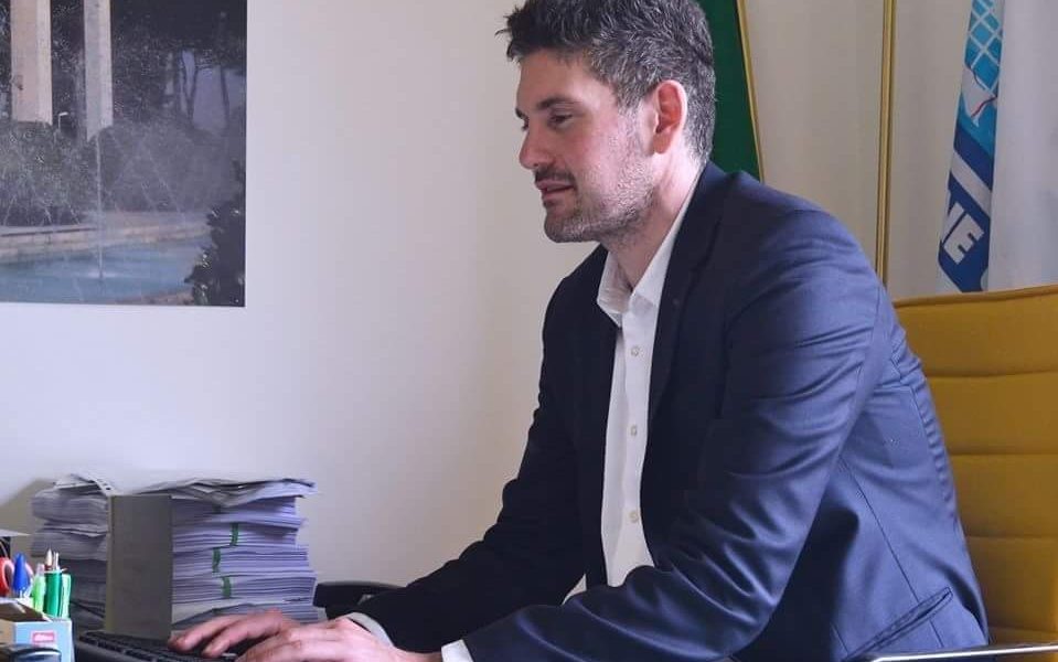 Oss nel ruolo Socio-Sanitario. Giuliano (Ugl): ”Svolta importante, ora si dia loro il giusto riconoscimento retributivo”