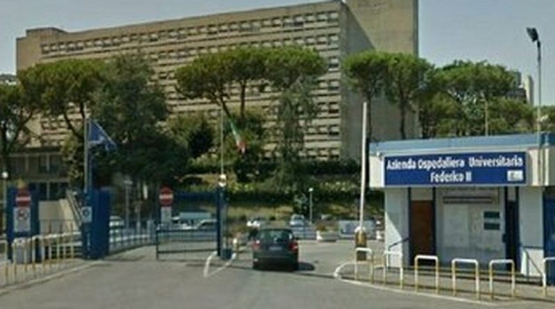 Napoli, al Policlinico Federico II mancano i distributori di bevande: la denuncia di un paziente