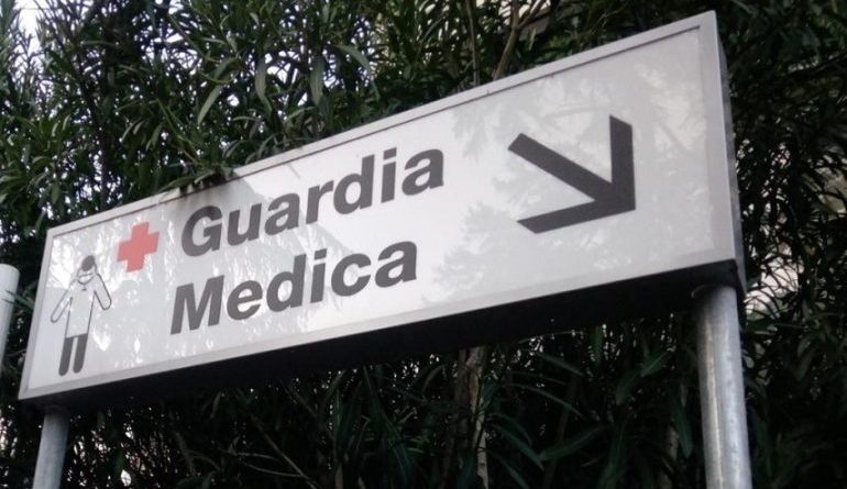 Terrore nel Vibonese: aggrediscono guardia medica e colpiscono con un pugno l’infermiere