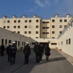 Velletri (Roma), tenta di introdurre droga in carcere: arrestato infermiere