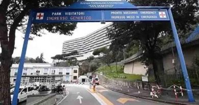 Carenza di personale al San Martino di Genova, Fp Cisl Liguria: "Negli ultimi due anni gli infermieri sono calati di 160 unità e servirebbero almeno 60 oss"
