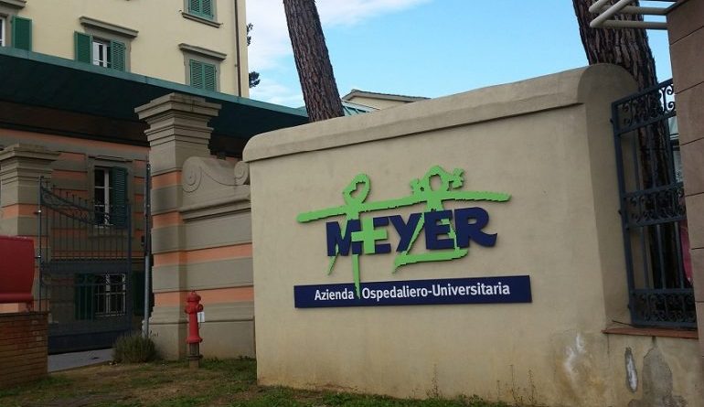 Meyer di Firenze, infermieri all'attacco: "Siamo stremati". Botta e risposta tra Nursind e Azienda