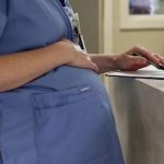 Nursing Up: "Rientro post-maternità è fase critica per nostre infermiere. Carenze fino al 30% in reparti critici ed emergenze-urgenze"